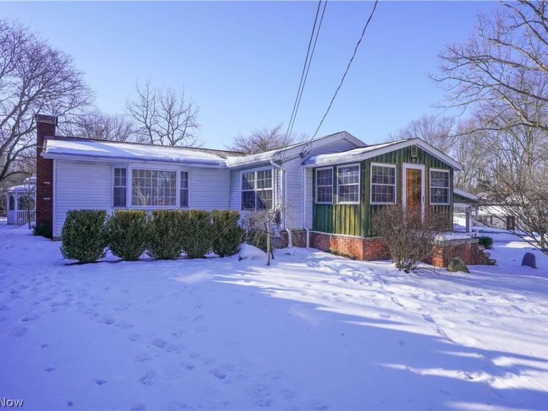 1554 Woods Road, Akron, OH 44306 Photo 1