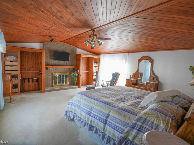 1554 Woods Road, Akron, OH 44306 Photo 11