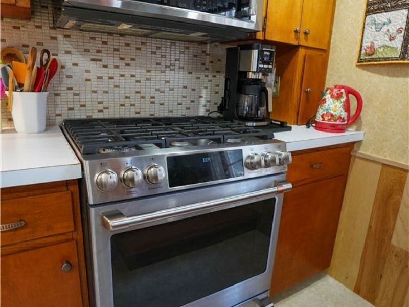 1554 Woods Road, Akron, OH 44306 Photo 16