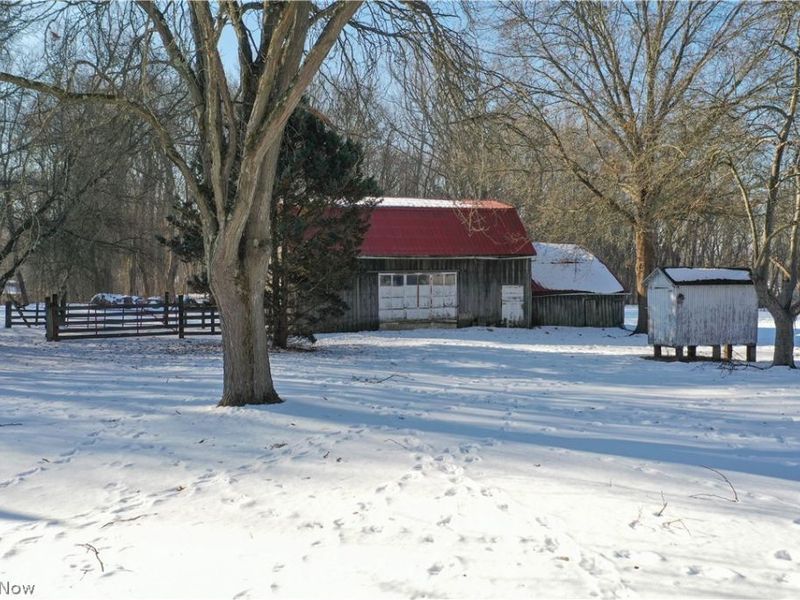 1554 Woods Road, Akron, OH 44306 Photo 34