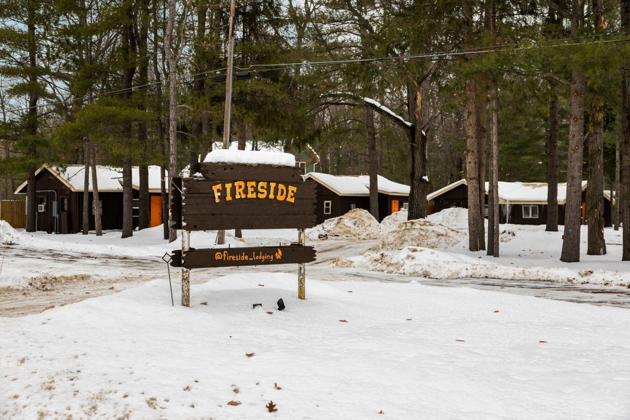 9411 S Old Us Highway 27, Gaylord, MI 49735 Main Photo