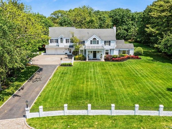 1345 Harbor Road , Hewlett Harbor, NY 11557