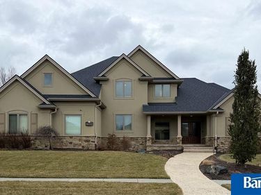 7242 S 96th Court, Lincoln, NE 68526