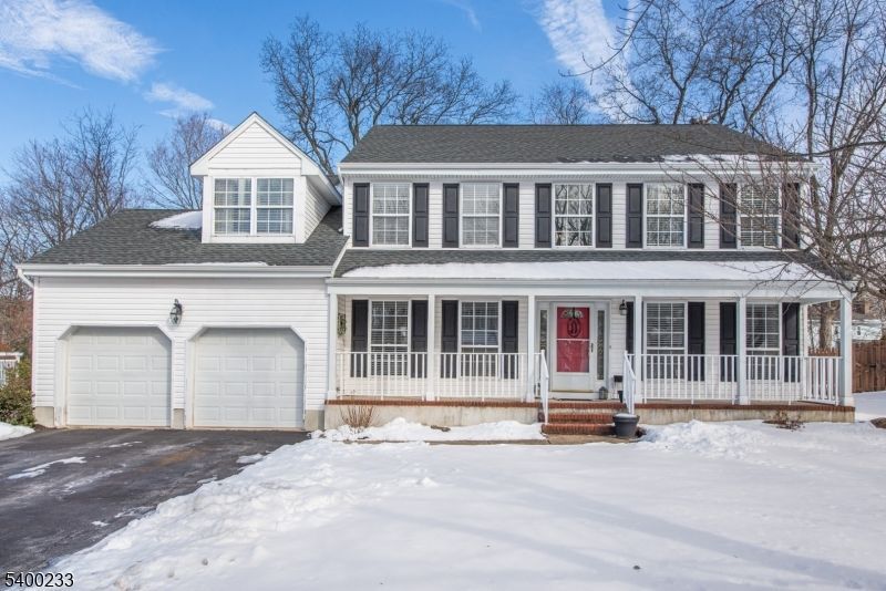 95 Crenshaw Dr, Mount Olive, NJ 07836 Main Photo