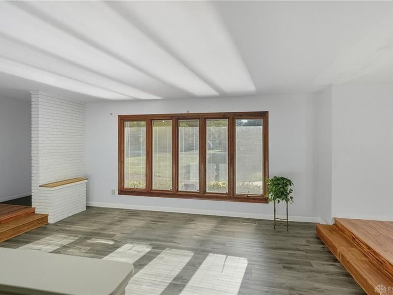 2215 S Linda Drive, Bellbrook, OH 45305 Photo 4