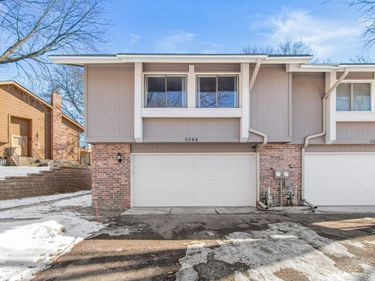 6844 Buckingham Court, Woodbury, MN 55125