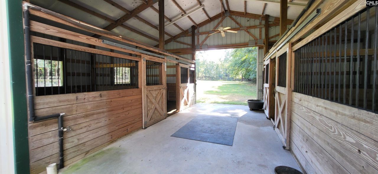 205 Sim Johnson Road Photo 12