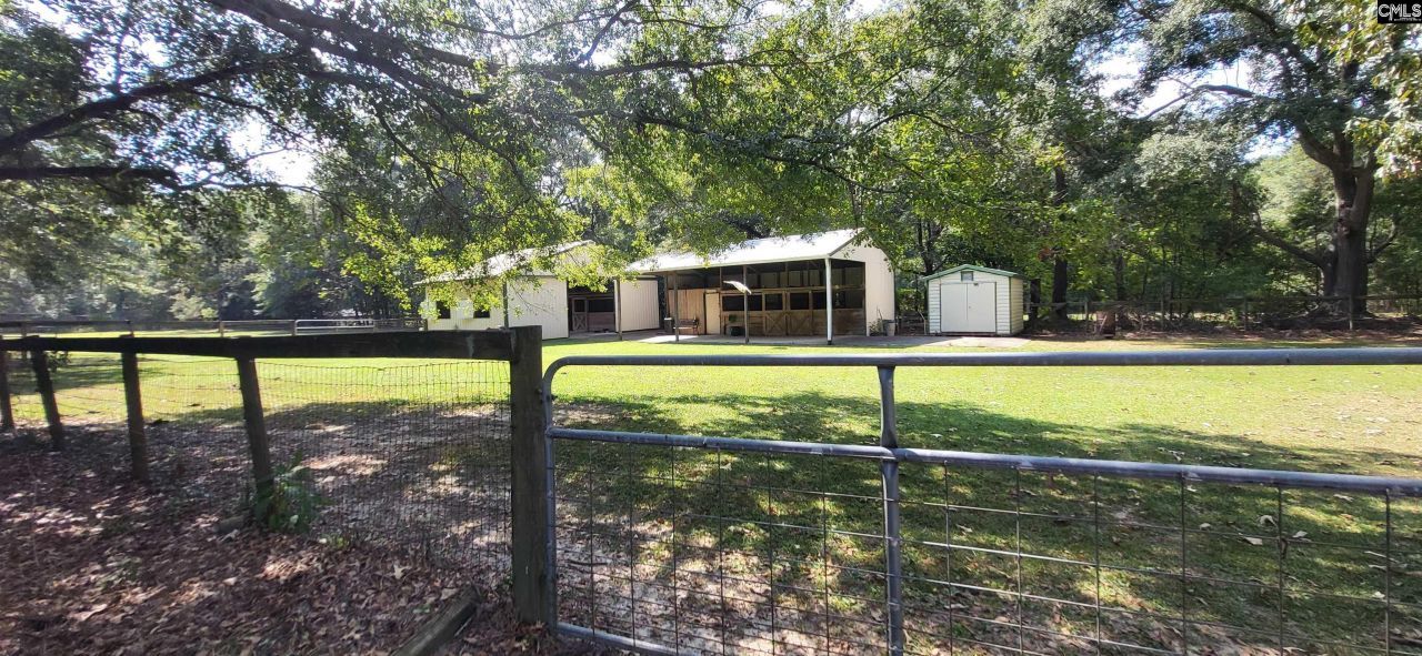 205 Sim Johnson Road Photo 15