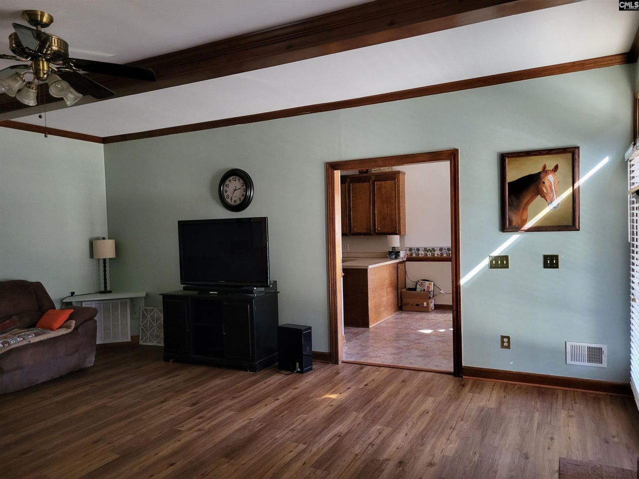 205 Sim Johnson Road Photo 33