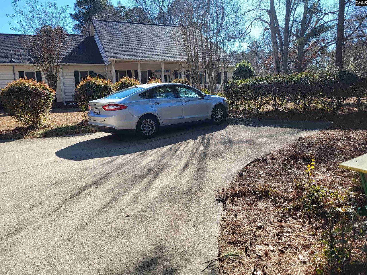 205 Sim Johnson Road Photo 5