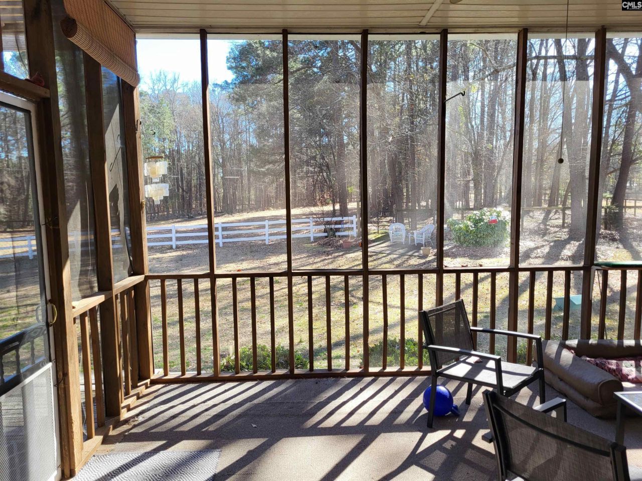 205 Sim Johnson Road Photo 7