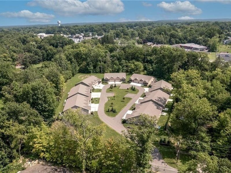 36 Hawks Landing, Unit 36, Cortland, OH 44410 Photo 25