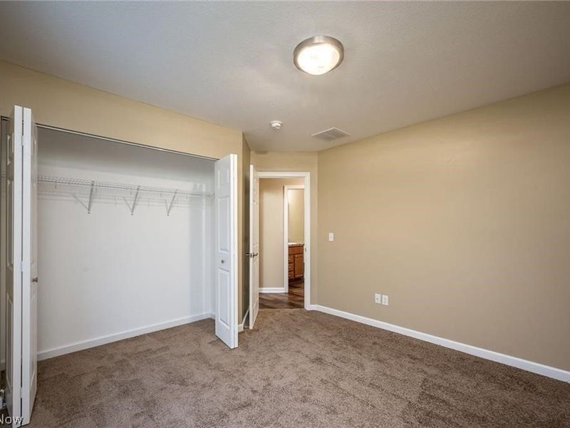 24 Hawks Landing, Unit 24, Cortland, OH 44410 Photo 15