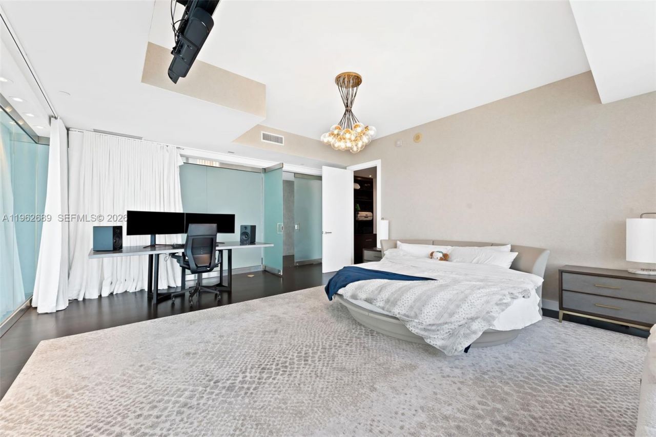 1100 Biscayne Blvd, Unit 5706, Miami, FL 33132 Photo