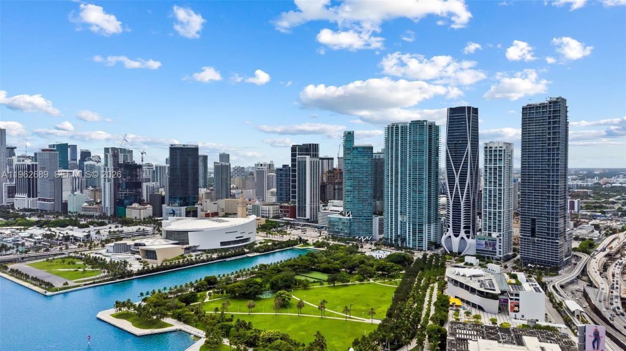 1100 Biscayne Blvd, Unit 5706, Miami, FL 33132 Photo