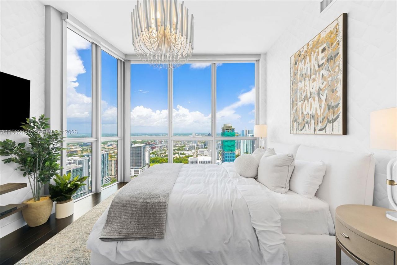 1100 Biscayne Blvd, Unit 5706, Miami, FL 33132 Photo