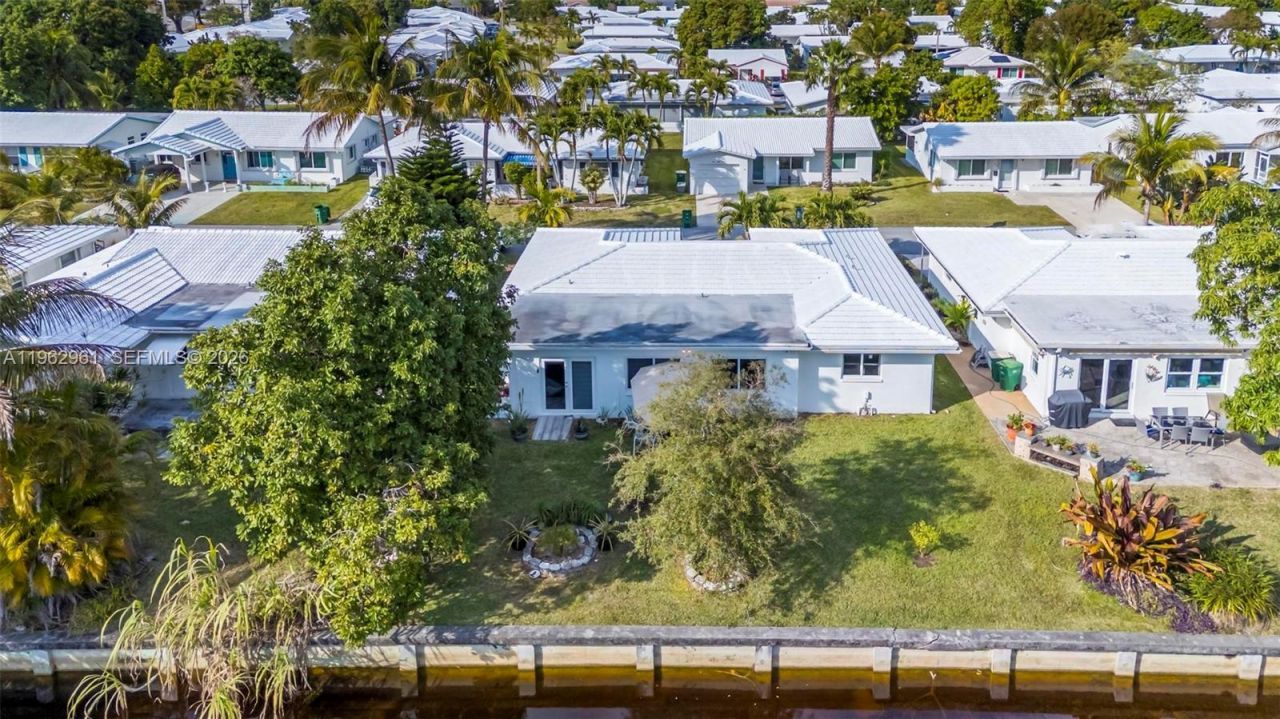 6810 NW 74th Pl, Tamarac, FL 33321 Photo