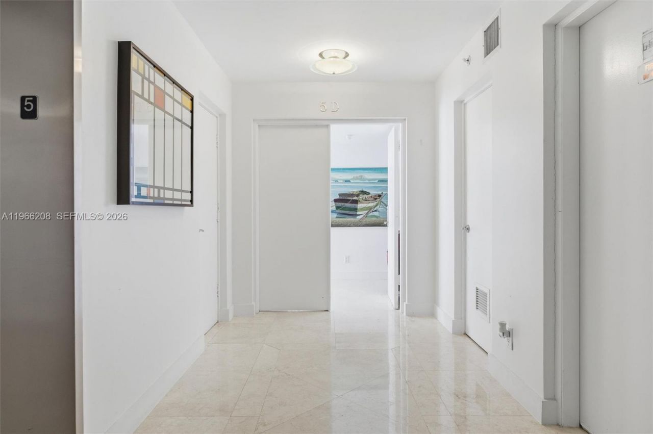 613 Ocean Dr , Unit 5D, Key Biscayne, FL 33149 Photo