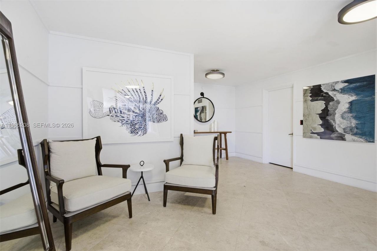 613 Ocean Dr , Unit 5D, Key Biscayne, FL 33149 Photo