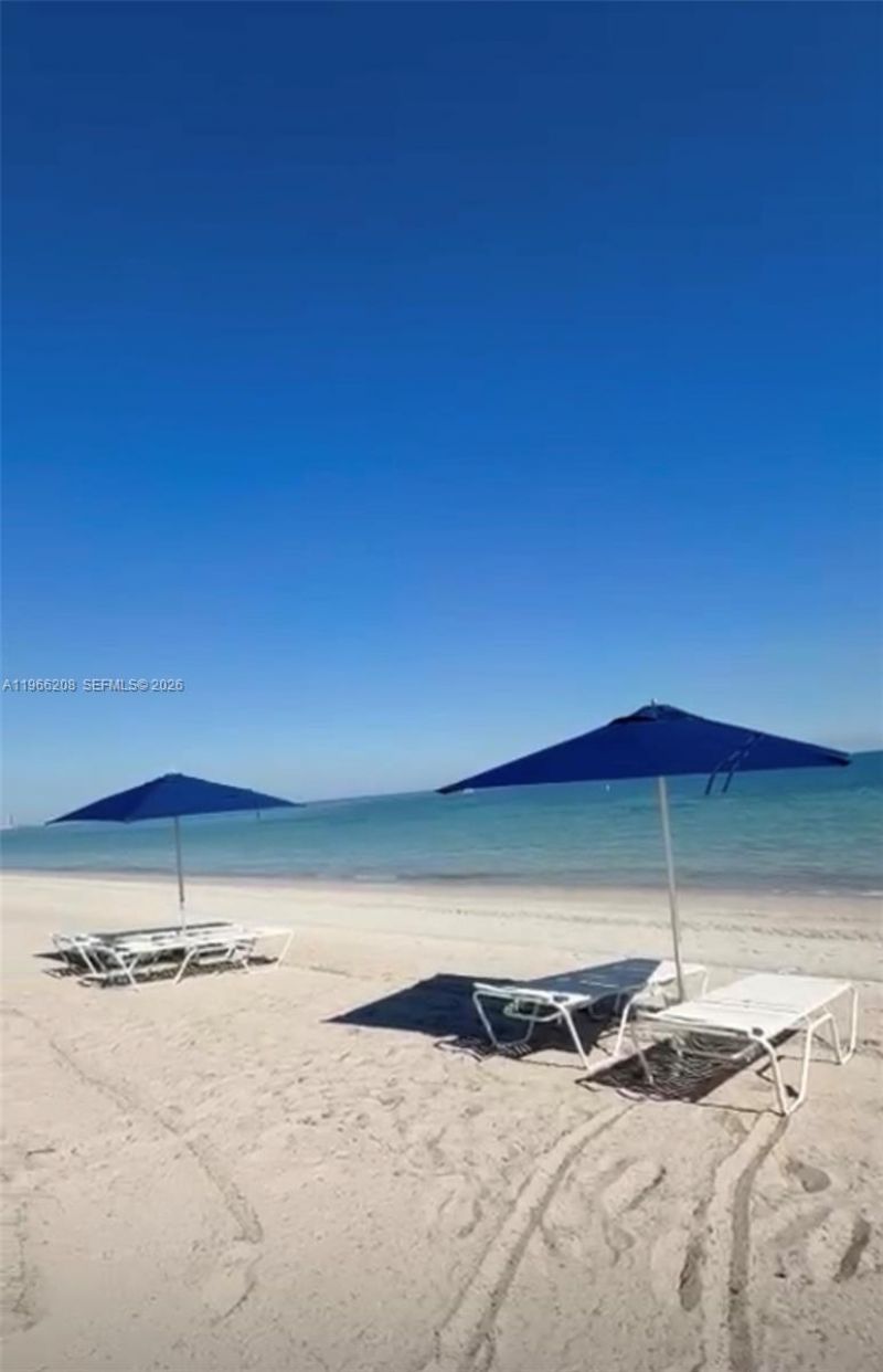 613 Ocean Dr , Unit 5D, Key Biscayne, FL 33149 Photo