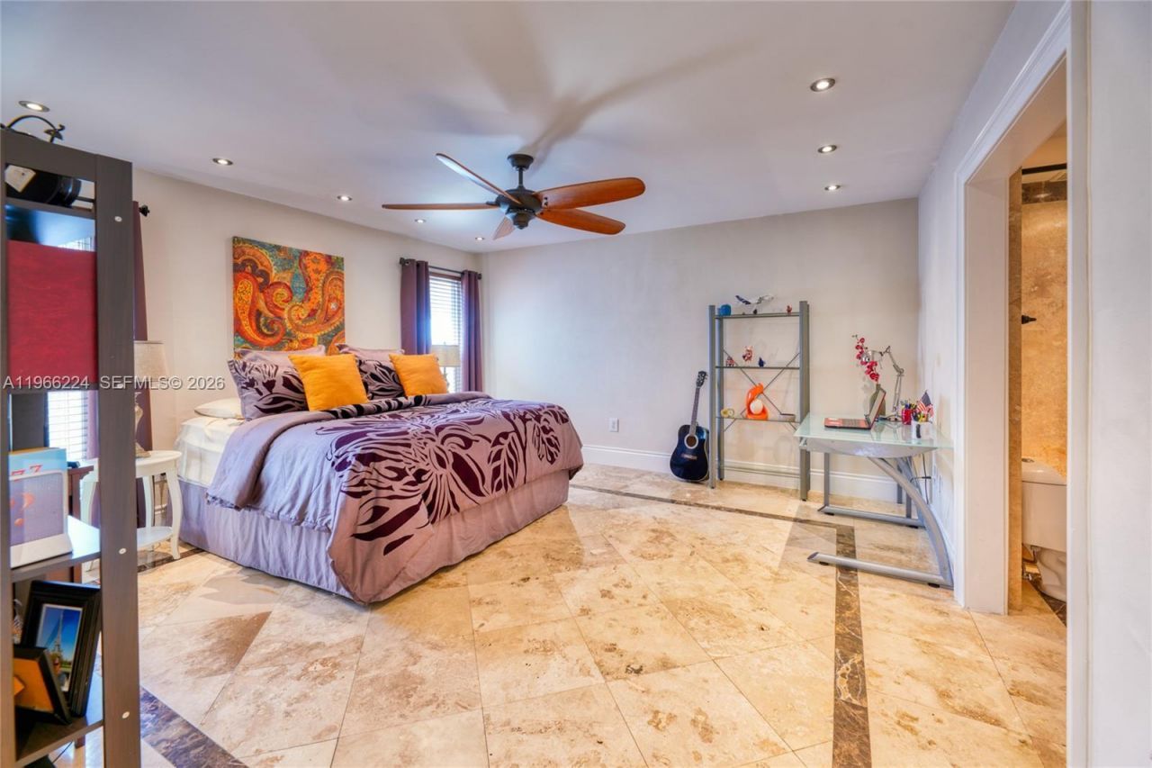 5826 SW 17th St, Miami, FL 33155 Photo