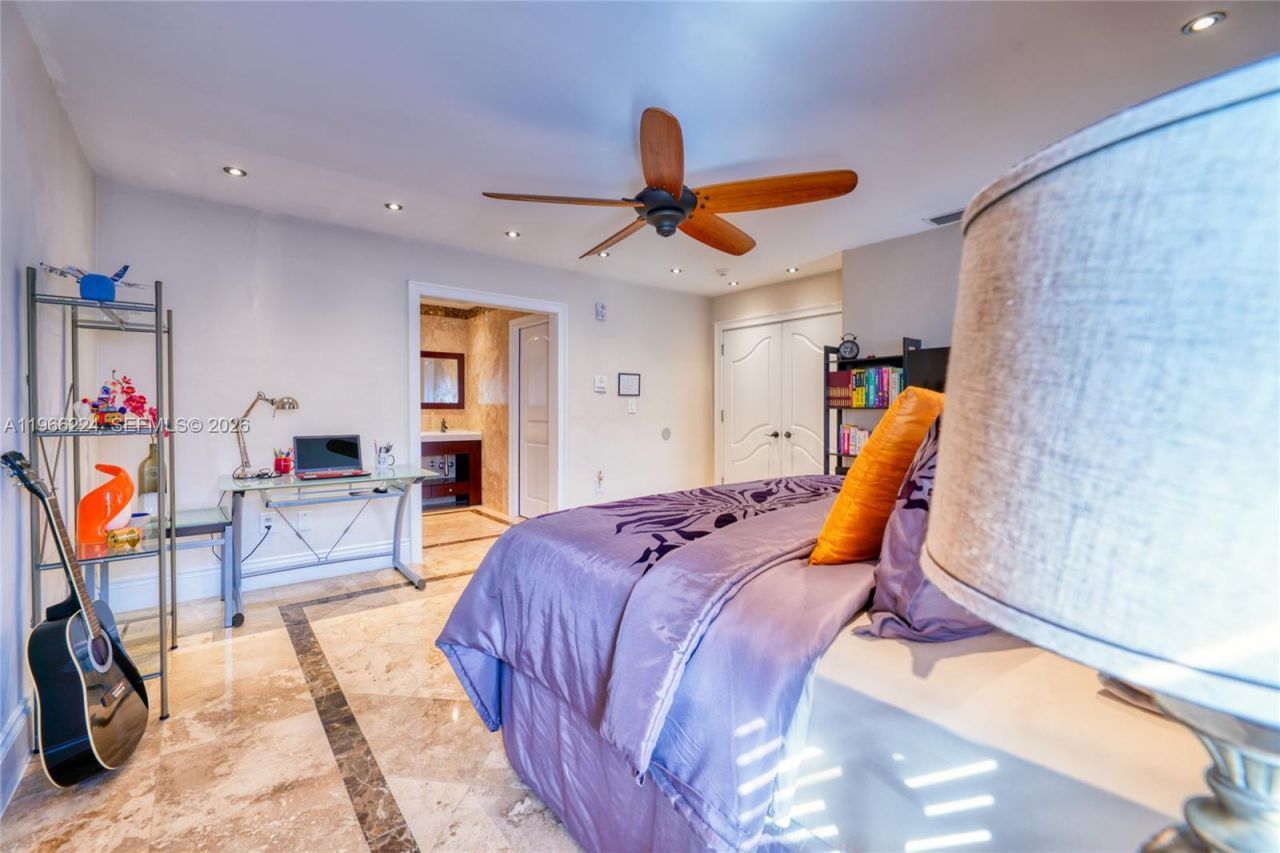 5826 SW 17th St, Miami, FL 33155 Photo