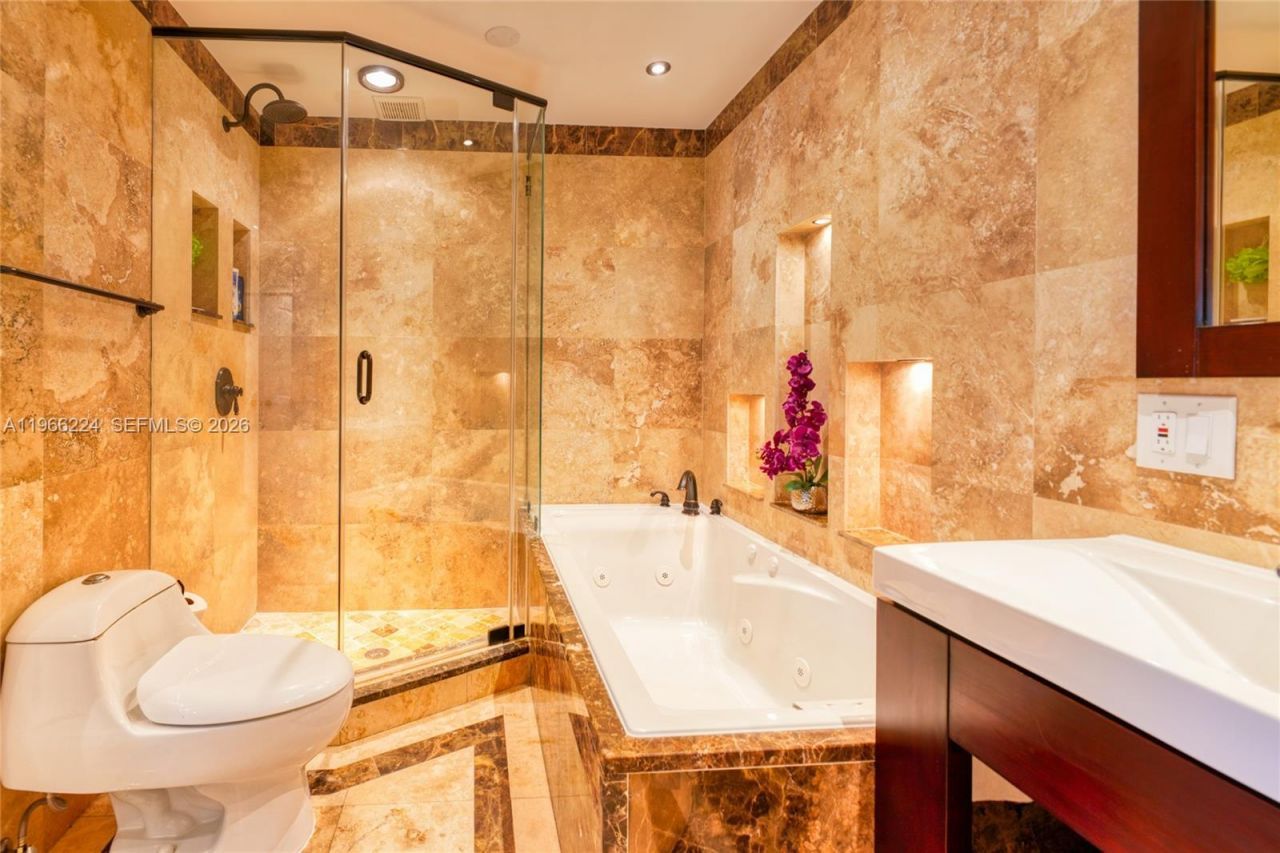 5826 SW 17th St, Miami, FL 33155 Photo