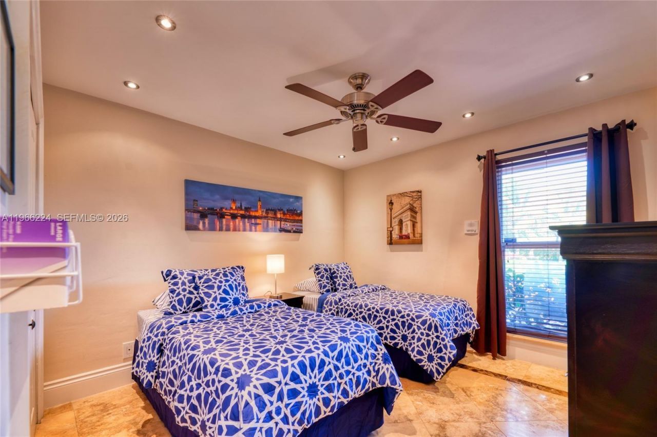 5826 SW 17th St, Miami, FL 33155 Photo