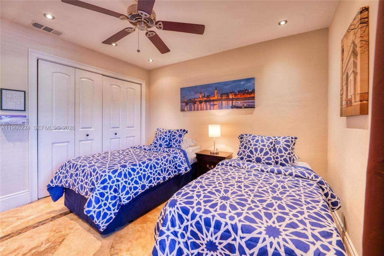 5826 SW 17th St, Miami, FL 33155 Photo