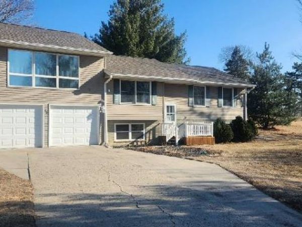 43 Meadow Lane, Prophetstown, IL 61277