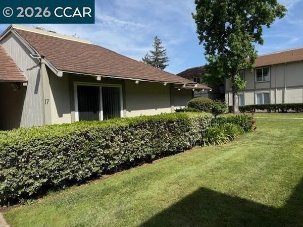 825 Oak Grove Rd, Unit 17, Concord, CA 94518