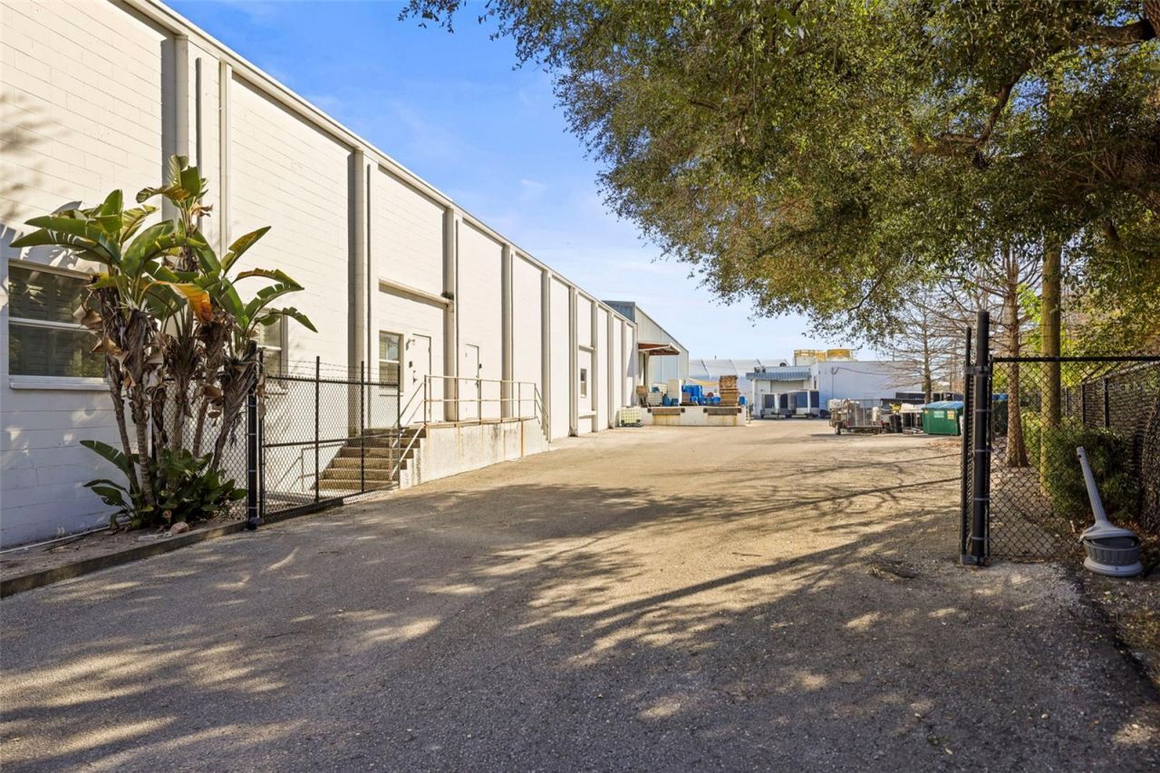 1555 Sunshine Drive, Clearwater, FL 33765 Photo