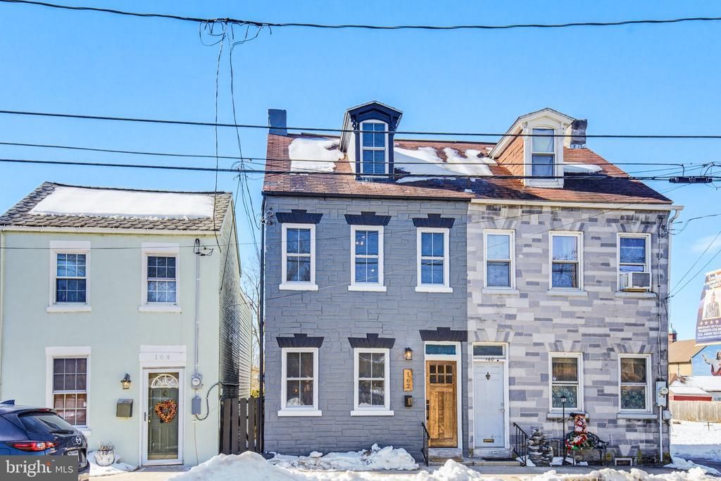 162 S 5th Street, Columbia, PA 17512 Main Photo