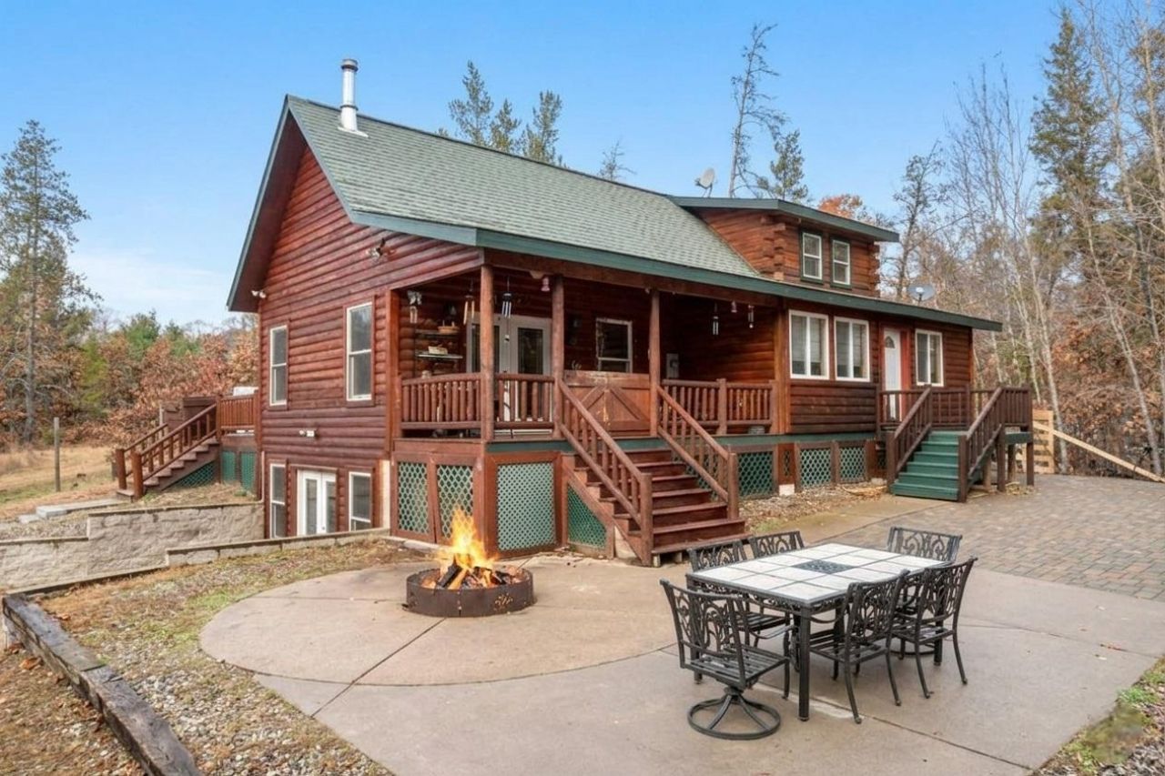6940 Lumberjack Trail, Danbury, WI 54830