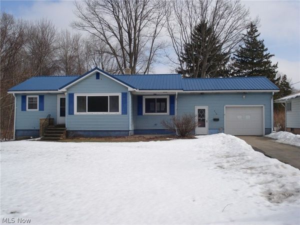 716 Chestnut Street, Conneaut, OH 44030