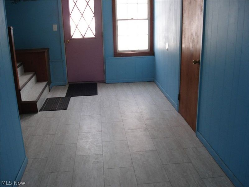 716 Chestnut Street, Conneaut, OH 44030 Photo 2