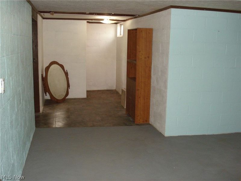 716 Chestnut Street, Conneaut, OH 44030 Photo 20