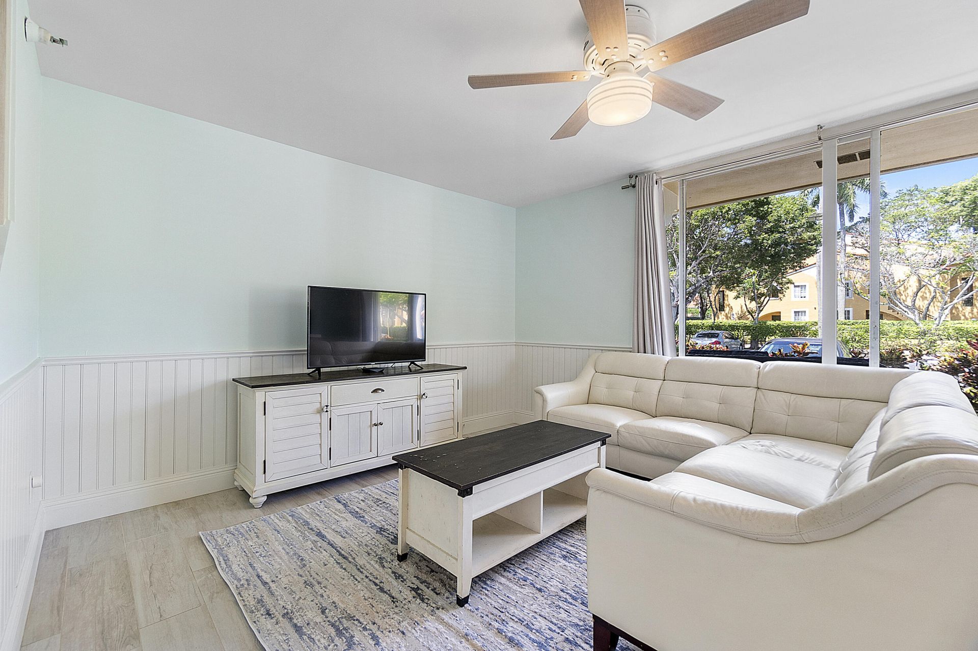 123 Yacht Club Way, Unit 101, Hypoluxo, FL 33462 Photo