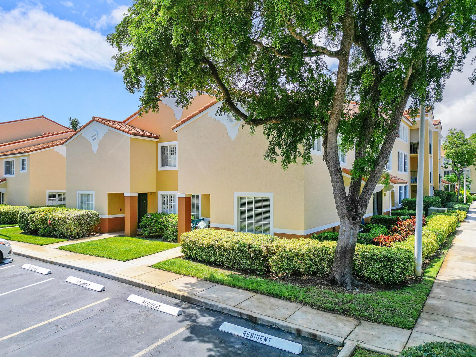 123 Yacht Club Way, Unit 101, Hypoluxo, FL 33462 Photo