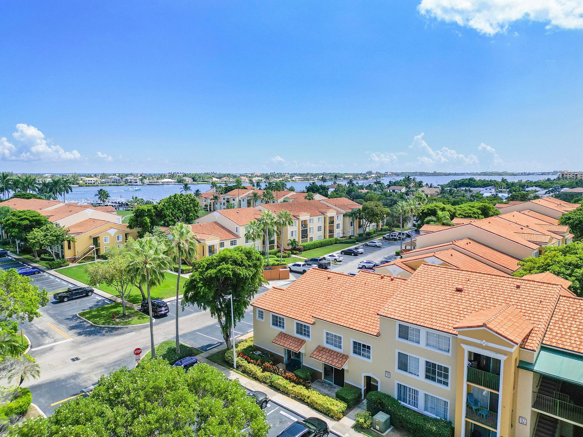 123 Yacht Club Way, Unit 101, Hypoluxo, FL 33462 Photo