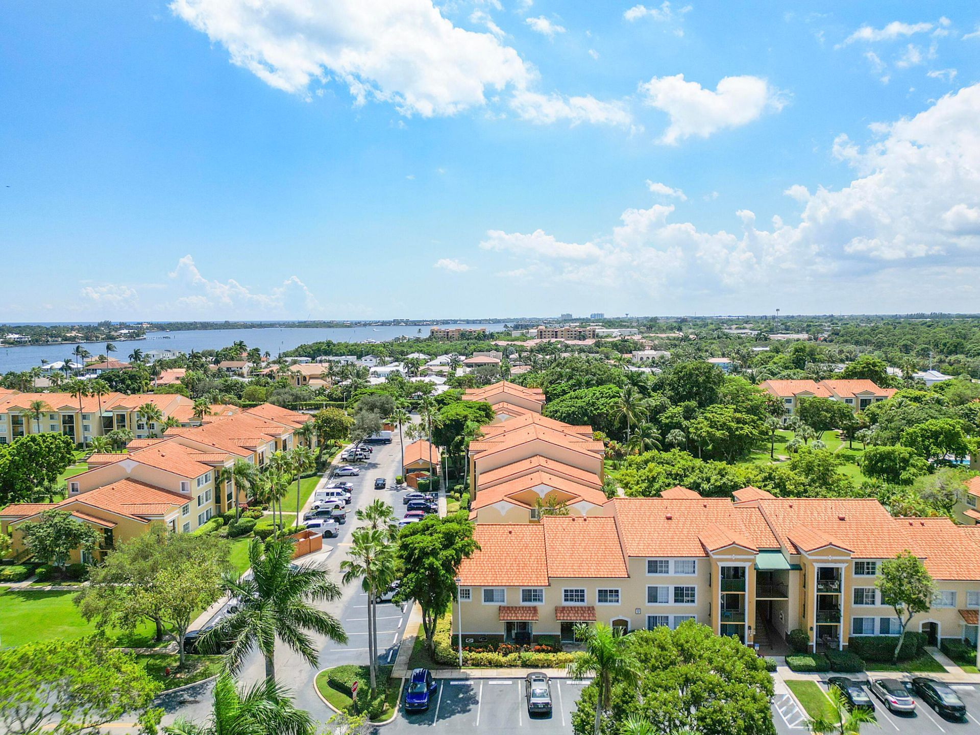 123 Yacht Club Way, Unit 101, Hypoluxo, FL 33462 Photo