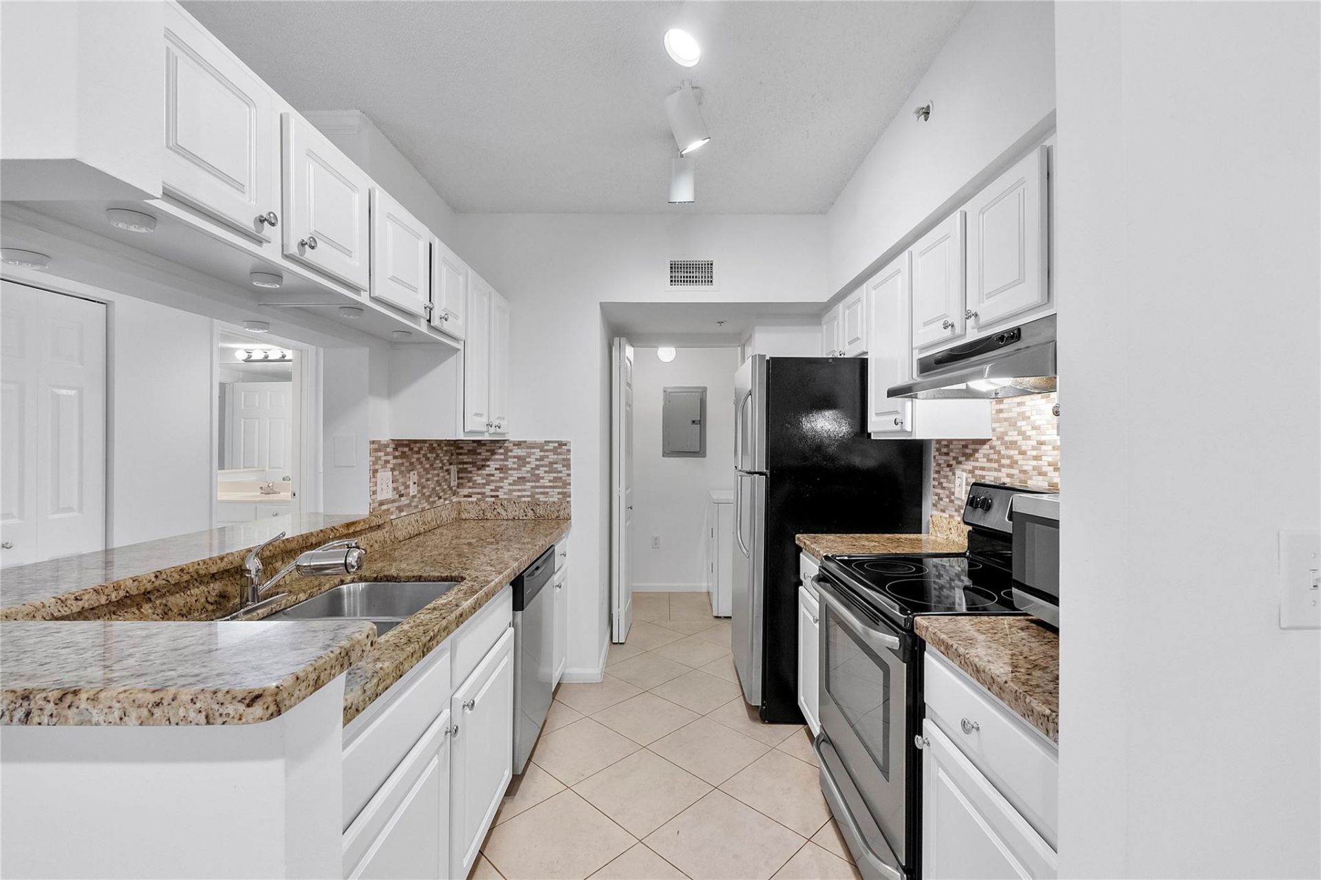 11655 W Atlantic Boulevard, Unit 2, Coral Springs, FL 33071 Photo