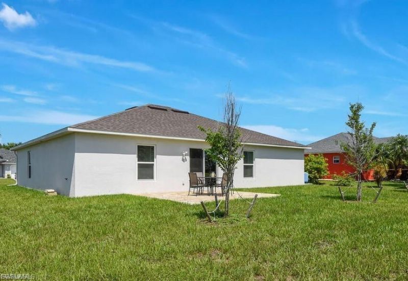 2825 NW 8th Pl, Cape Coral, FL 33993 Photo