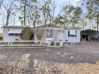 697 Ellene Road , Camden, SC 29020