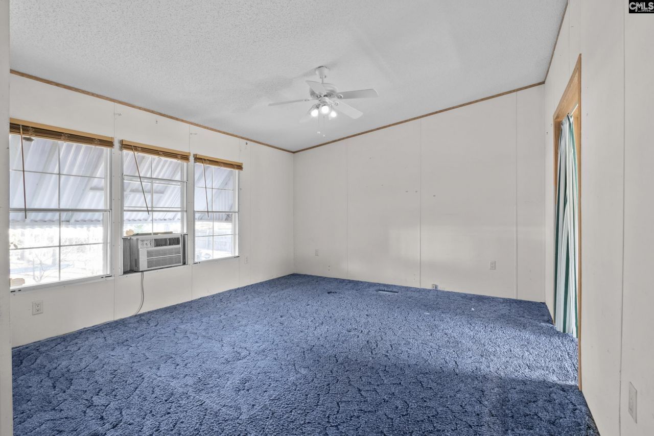 697 Ellene Road  Photo 13