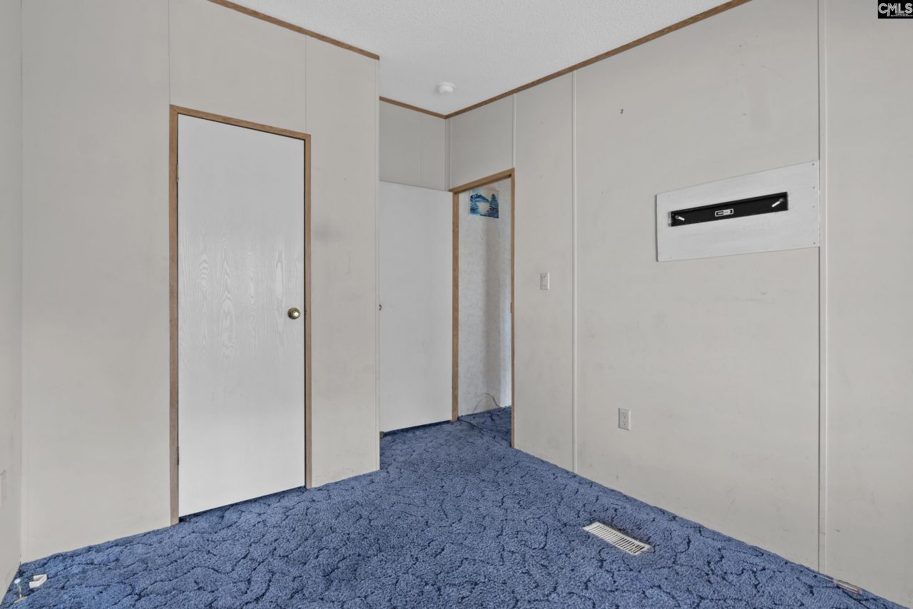 697 Ellene Road  Photo 16