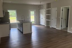 3063 Dalton Drive photo 4