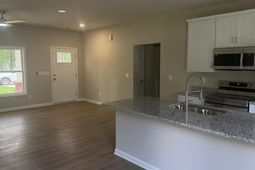 3063 Dalton Drive photo 4