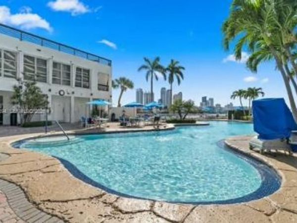 19195 NE 36th Ct , Unit 2302, Aventura, FL 33180