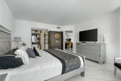 19195 NE 36th Ct , Unit 2302, Aventura, FL 33180 Photo